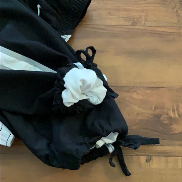 Pants - Picture 3 of 4